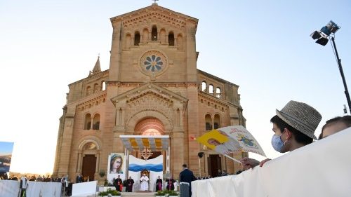 Pope in Malta: Love of God drives our joy