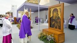 Il Papa ha celebrato la Santa Messa e ha recitato l'Angelus a Floriana, città maltese situata nei pressi della capitale La Valletta
