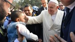 Papa encerra viagem a Malta encontrando os migrantes