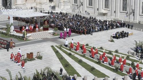 Vatikánske námestie po dvoch rokoch ožilo slávením Kvetnej nedele