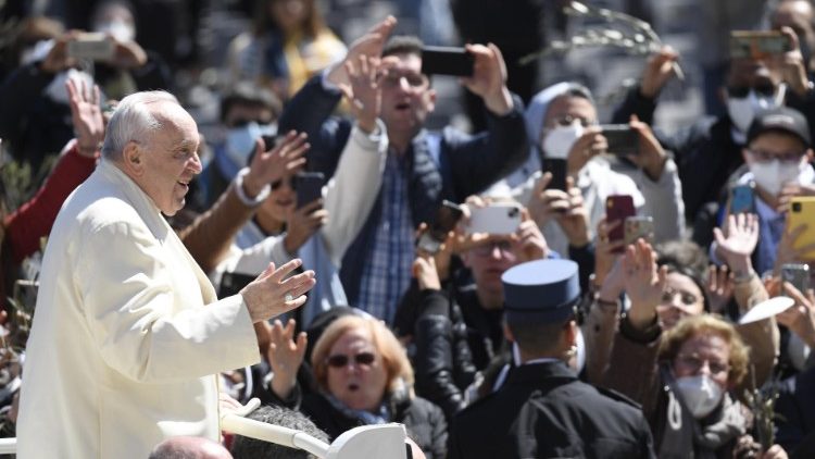 o Papa  Francisco aponta a sinodalidade como caminho para a Igreja de hoje (Vatican Media)