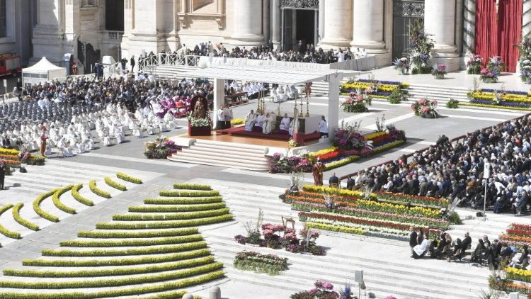 Misa de Pascua y bendición Urbi et Orbi, 17 de abril de 2022. (Vatican Media)