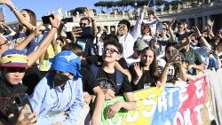 Il  pellegrinaggio degli adolescenti italiani