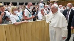 Pope Francis meeting Pilgrim from the Archdiocese of Łódź, 