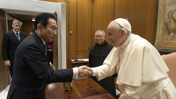 Đức Thánh Cha tiếp Thủ tướng Nhật Bản