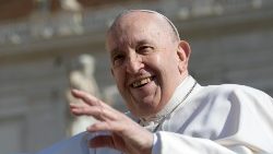 האפיפיור פרנציסקוס בקבלת הקהל השבועית