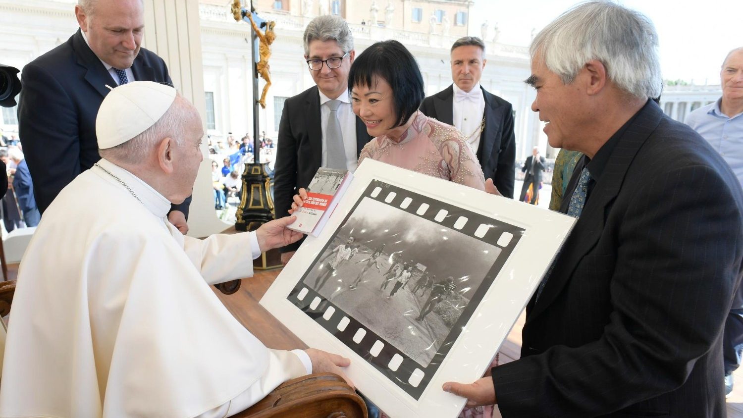Pope Francis and an iconic anti-war photo 