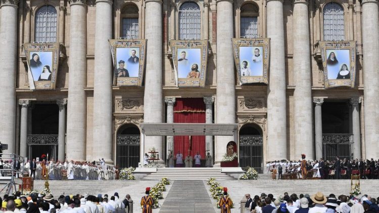 Em 15 de maio de 2022, a canonização do padre César de Bas, junto com outros 9 Beatos