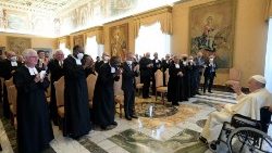 Il saluto a Papa Francesco  dei partecipanti al Capitolo Generale dei Fratelli delle Scuole Cristiane