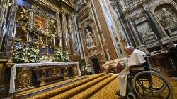 Pope Francis praying at St. Mary Major