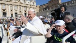 教皇フランシスコ　2022年6月15日の一般謁見　バチカン・聖ペトロ広場