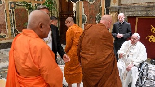 Pope Francis receives  a Delegation of Buddhists from Thailand in audience in the Vatican