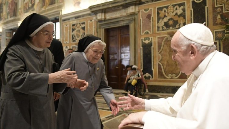 Pope Francis receives participants in the General Chaper of the Orionine Order