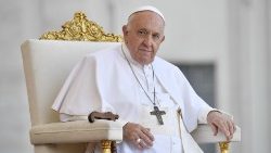 O Papa diz que a mídia digital é um meio potente para promover a comunhão e o diálogo