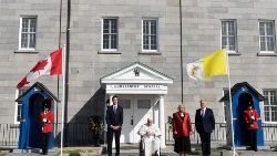 ĐTC thăm hữu nghị Toàn quyền Canada và Thủ tướng tại Dinh “Citadelle de Québec
