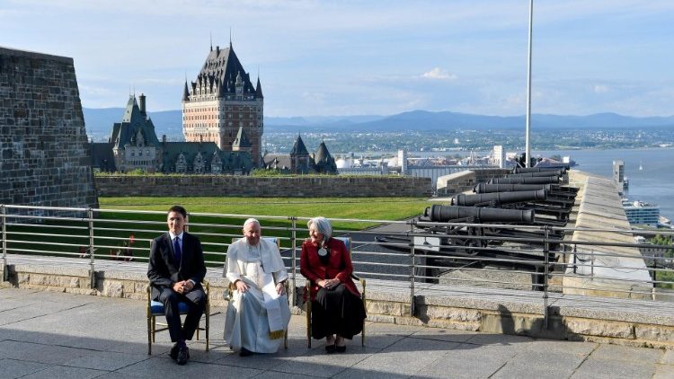 Trudeau: pavens besøg har haft en enorm betydning. Forsoning er alles ansvar