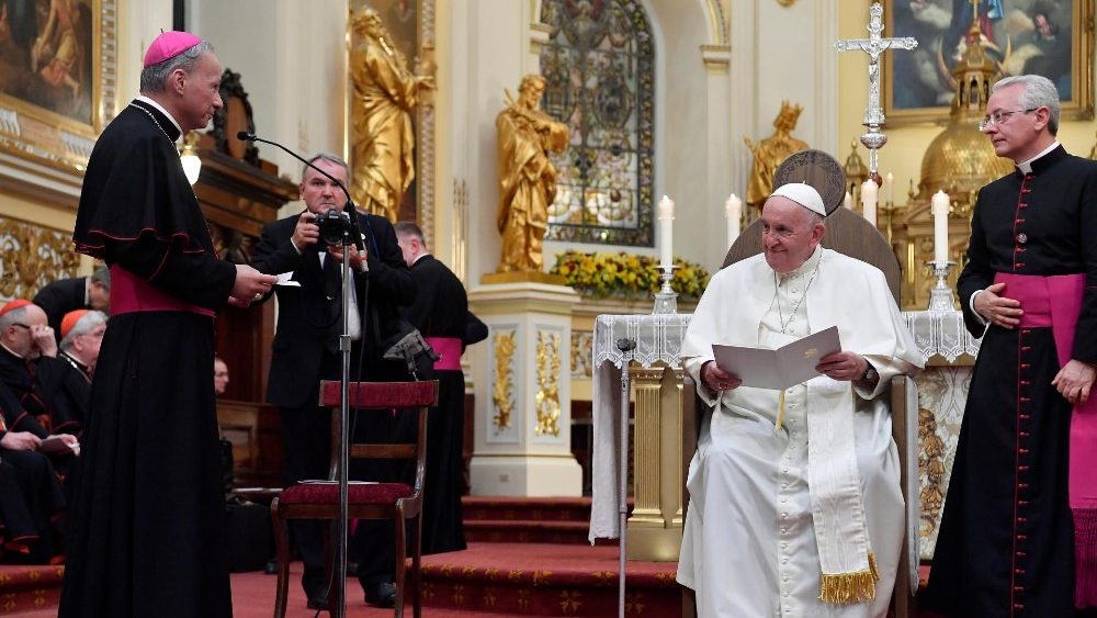 Papa na celebração das Vésperas