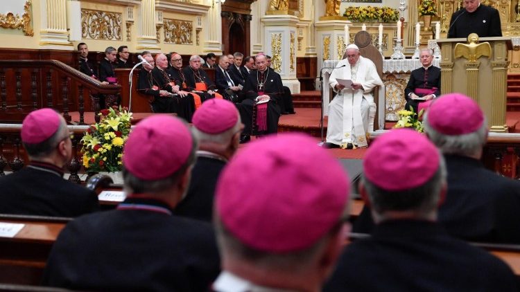 Ministries in the Church: Pope calls for a dialogue with Bishops - Vatican  News