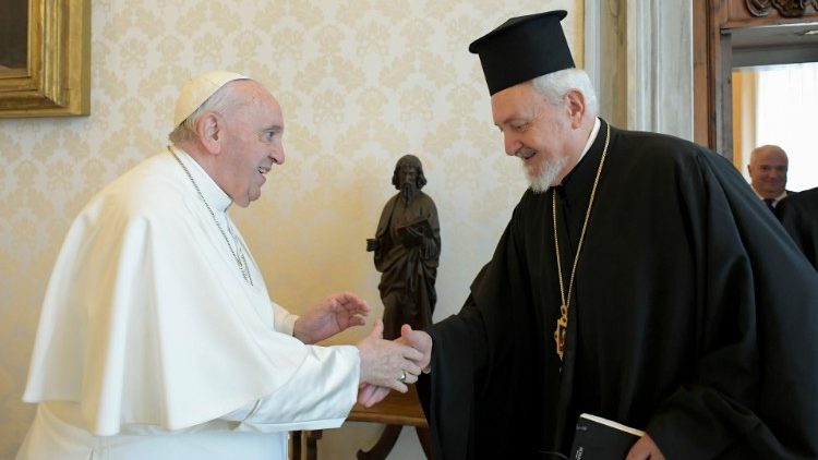 Митрополит Еммануїл на аудієнції в Папи Франциска 26 серпня 2022