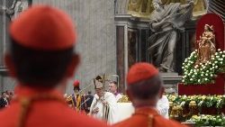Påven kreerar 21 kardinaler den 30 september. Foto från konsistoriet den 27 augusti 2022