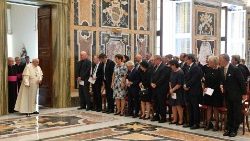 Il Papa all'udienza con i membri dell'Associazione degli ex Alunni del Kollegium Kalksburg di Vienna