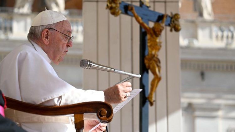 Papież: rozeznanie polega na uważnym słuchaniu głosu serca