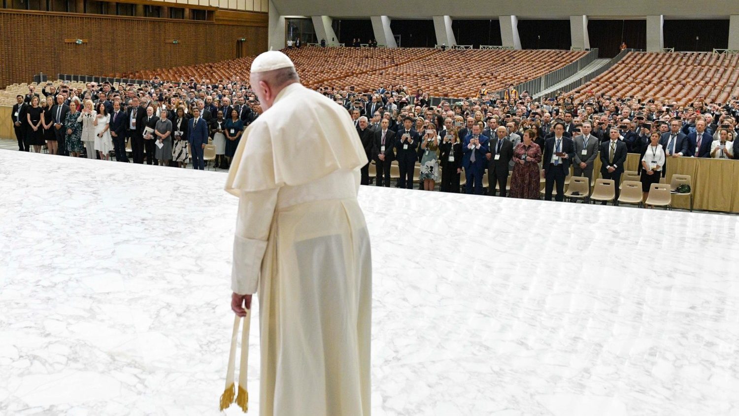 Pope to Deloitte: Business can help tackle crises