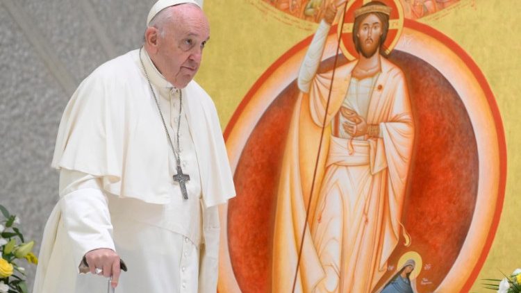 Francisco recibió en audiencia a la Comunidad Católica Shalom este lunes 26 de septiembre en el Aula Pablo VI. (Vatican Media)
