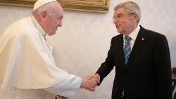 Pope Francis greeted Thomas Bach on Friday morning