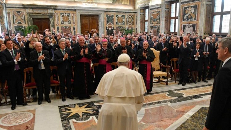O Papa com os membros da Fundação Centesimus Annus Pro Pontifice