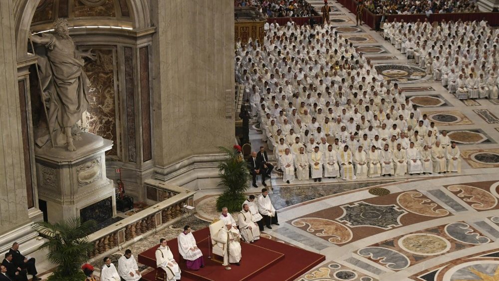 Santa Missa no 60° aniversário da abertura do Concílio Vaticano II