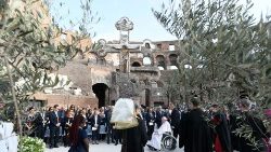 La prière interreligieuse pour la paix dans le monde s'est tenue le mardi 25 octobre au Colisée. 