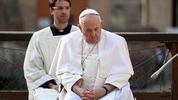 Papież podczas modlitwy o pokój organizowanej przez Wspólnotę św. Idziego