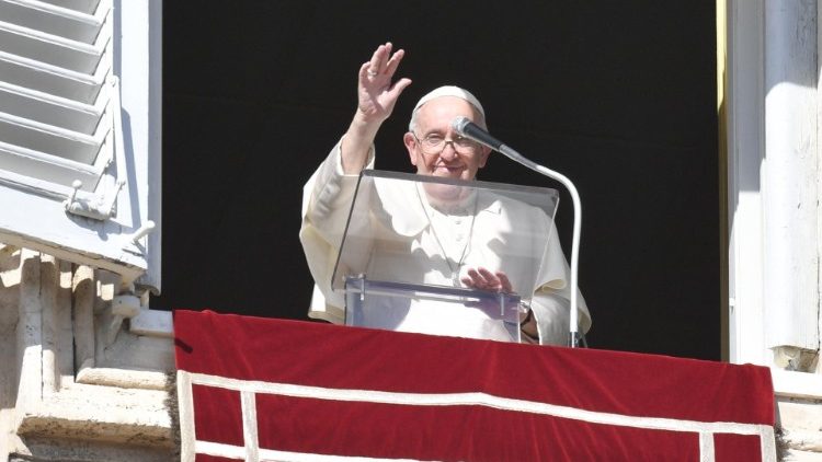 教皇フランシスコ　2022年11月1日「諸聖人」の祭日のお告げの祈り