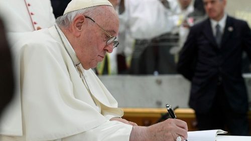 Dolor y vergüenza del Papa por abusos sexuales en Bolivia