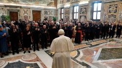البابا يستقبل أعضاء معهد لاهوت الحياة المكرسة Claretianum