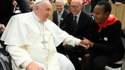 Le Pape rencontre les membres de l'ONG CUAMM - Médecins pour l'Afrique, samedi 19 novembre 2022