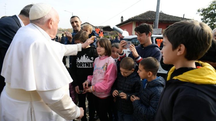 Pope Francis greets the people of Portacomaro