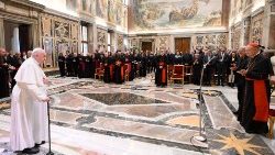 Папа Франциск на церемониято по връчването на наградата "Ратцингер" 2022