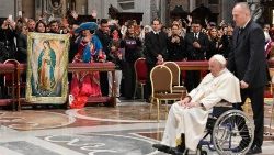 Papst Franziskus 2022 bei der Guadalupe-Messe im Petersdom