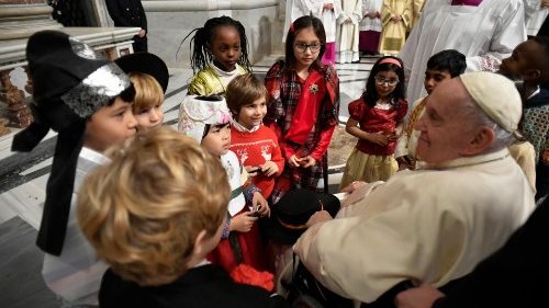 “I bambini incontrano il Papa” e a lui confidano speranze e preoccupazioni