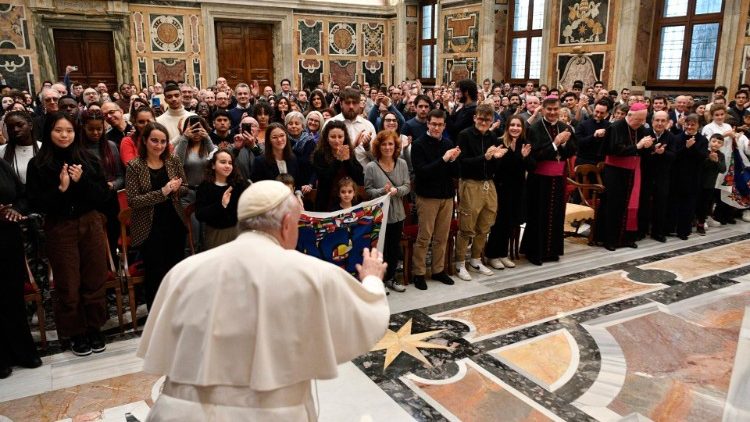 Audiencia del papa con los más de 300 miembros del SERMIG