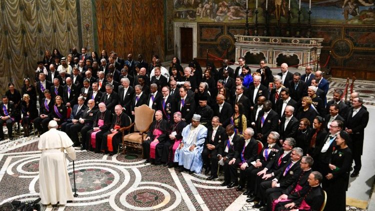 Naujametinė popiežiaus audiencija diplomatiniam korpusui