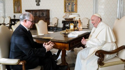 Il Papa con il sindaco di Roma Roberto Gualtieri