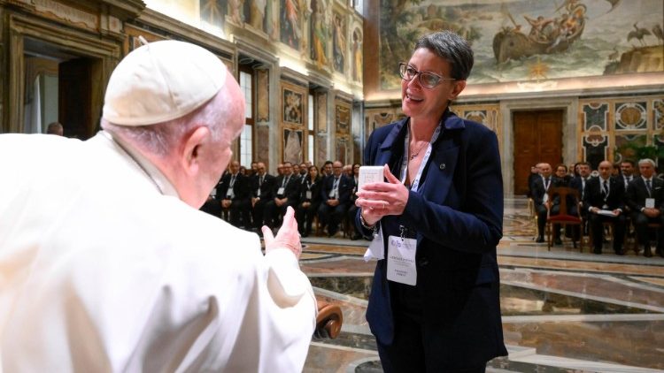 Papa Franjo pohvalio rad članova talijanskog Nacionalnog saveza medicinskih radioloških tehničara 