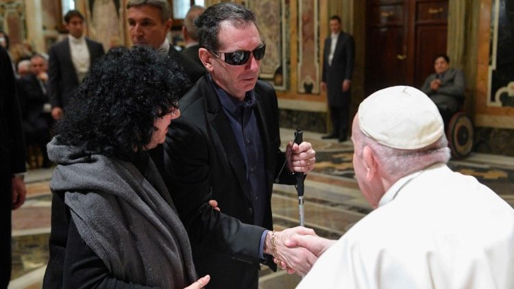 Ferenc pápa fogadta a Szolgálatban Megrokkantak Olasz Szövetségét