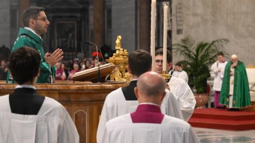 Папа призвал христиан «придавать плоть» Слову Божьему