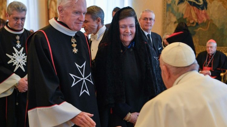 Il Papa saluti alcuni membri del Sovrano Militare Ordine di Malta