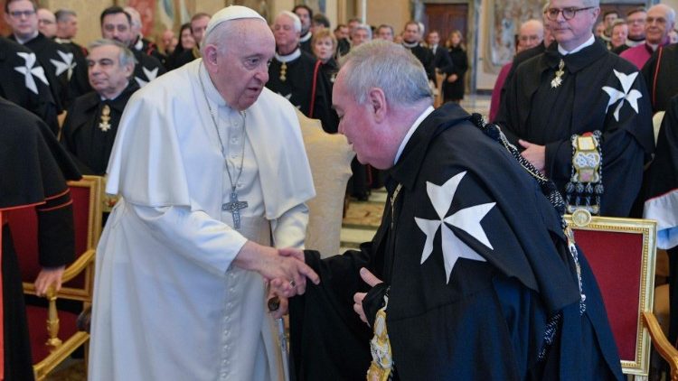 Papa Franjo primio je u audijenciju članove Malteškog reda