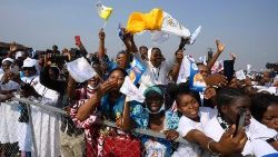 Messe célébrée près de l'aéroport de N'dolo, à Kinshasa, le 1er février 2023